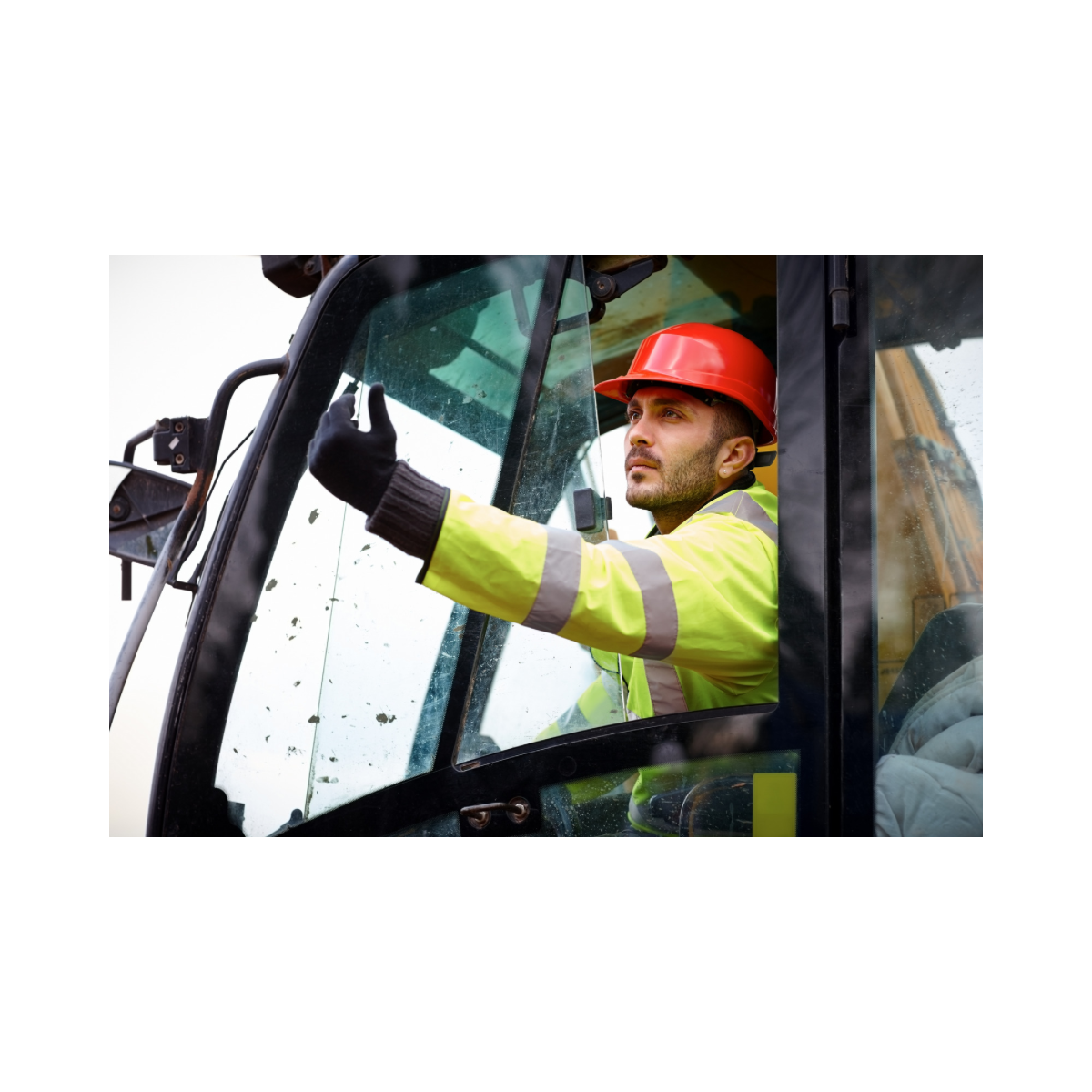 Pourquoi opter pour une nacelle avec opérateur ?